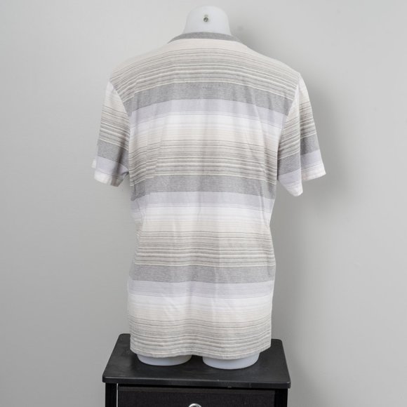striped Kenneth Cole T - XL - Picture 3 of 4